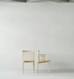 Pind Armchair, Black Stained Ash