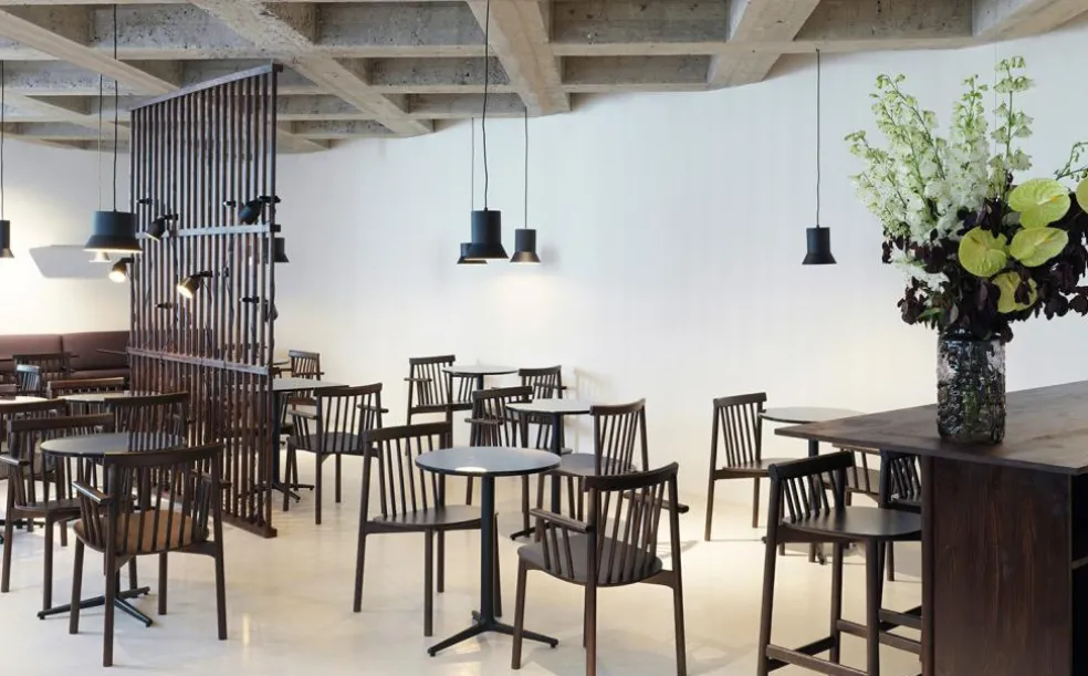 Pind Bar Stool 75 cm, Black Stained Ash