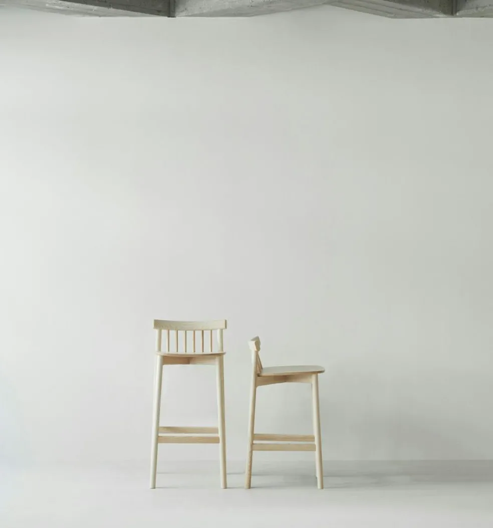 Pind Bar Stool 75 cm, Black Stained Ash