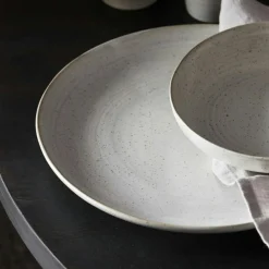 Pion Dinner Plate 28,5 cm, Black / Brown