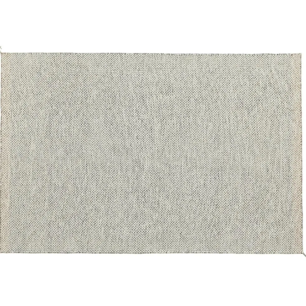 Ply Rug Recycled Polyester Black / White, 200x300 cm
