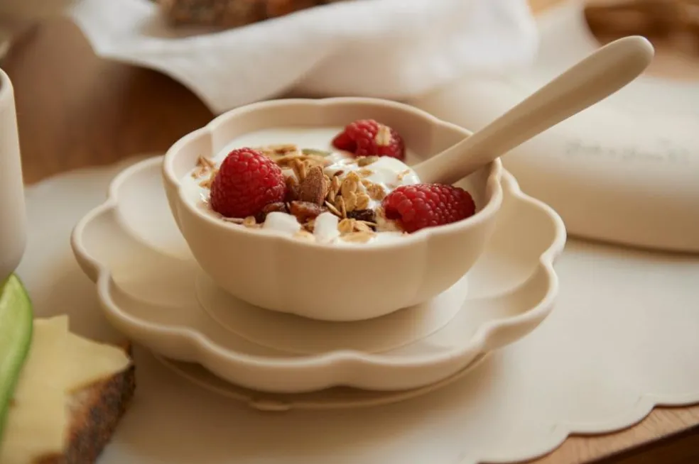 Poppy Table Mat 25x38 cm, Cream