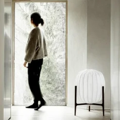 Prisma Floor Lamp, Oak / White