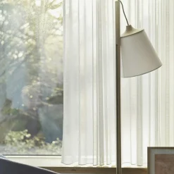 Pull Floor Lamp, White / Oak