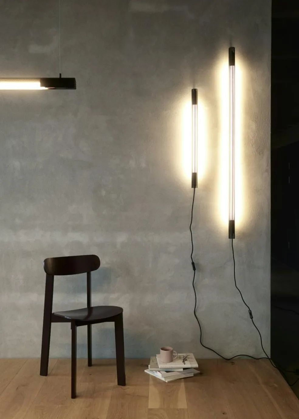 Radent Wall Lamp 1350 mm, Brass