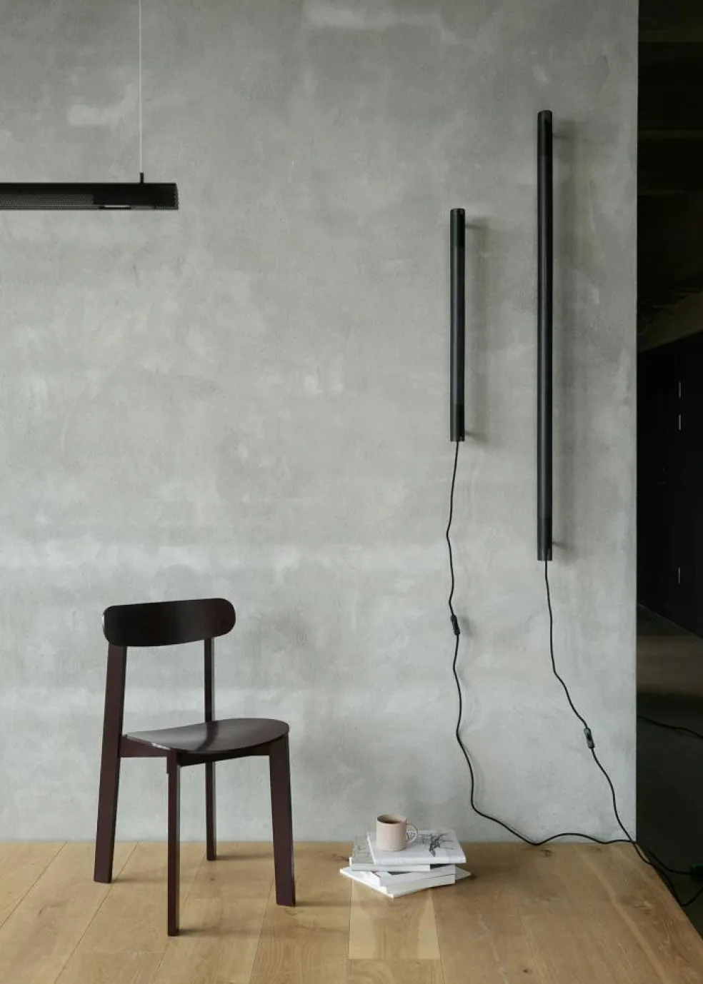 Radent Wall Lamp 1350 mm, Brass