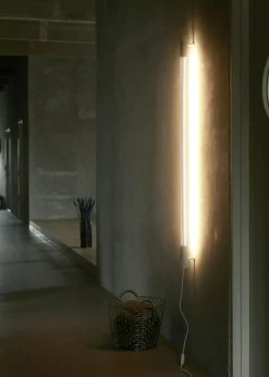 Radent Wall Lamp 1350 mm, Brass