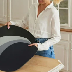 Raw Buffalo Table Mat 33,5x41 cm, Grey