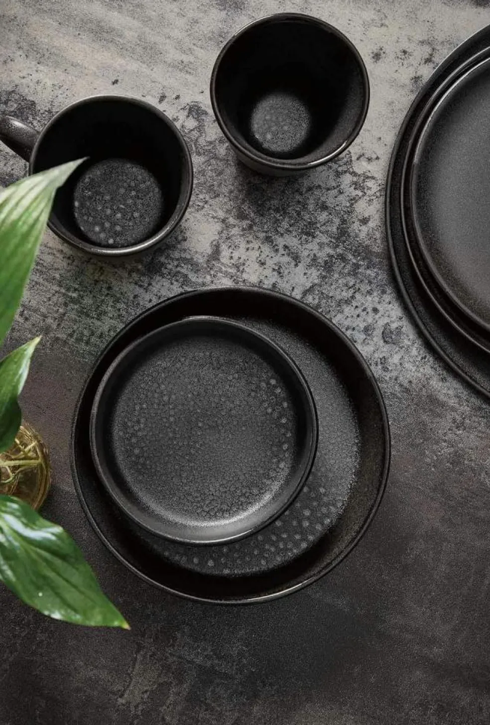 Raw Deep Plate 19,4 cm, Metallic Brown