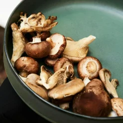 Raw Serving Bowl 30 cm, Northern Green