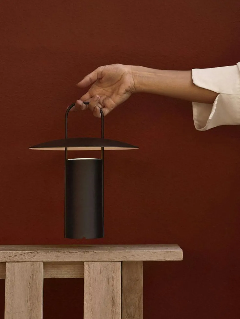 Ray Table Lamp Portable, Black