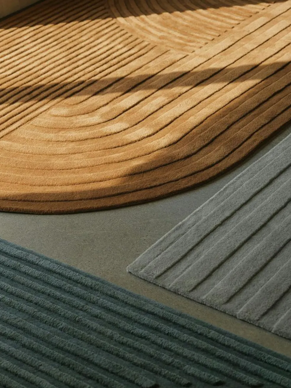 Relevo Wool Rug Off-white, 170x240 cm