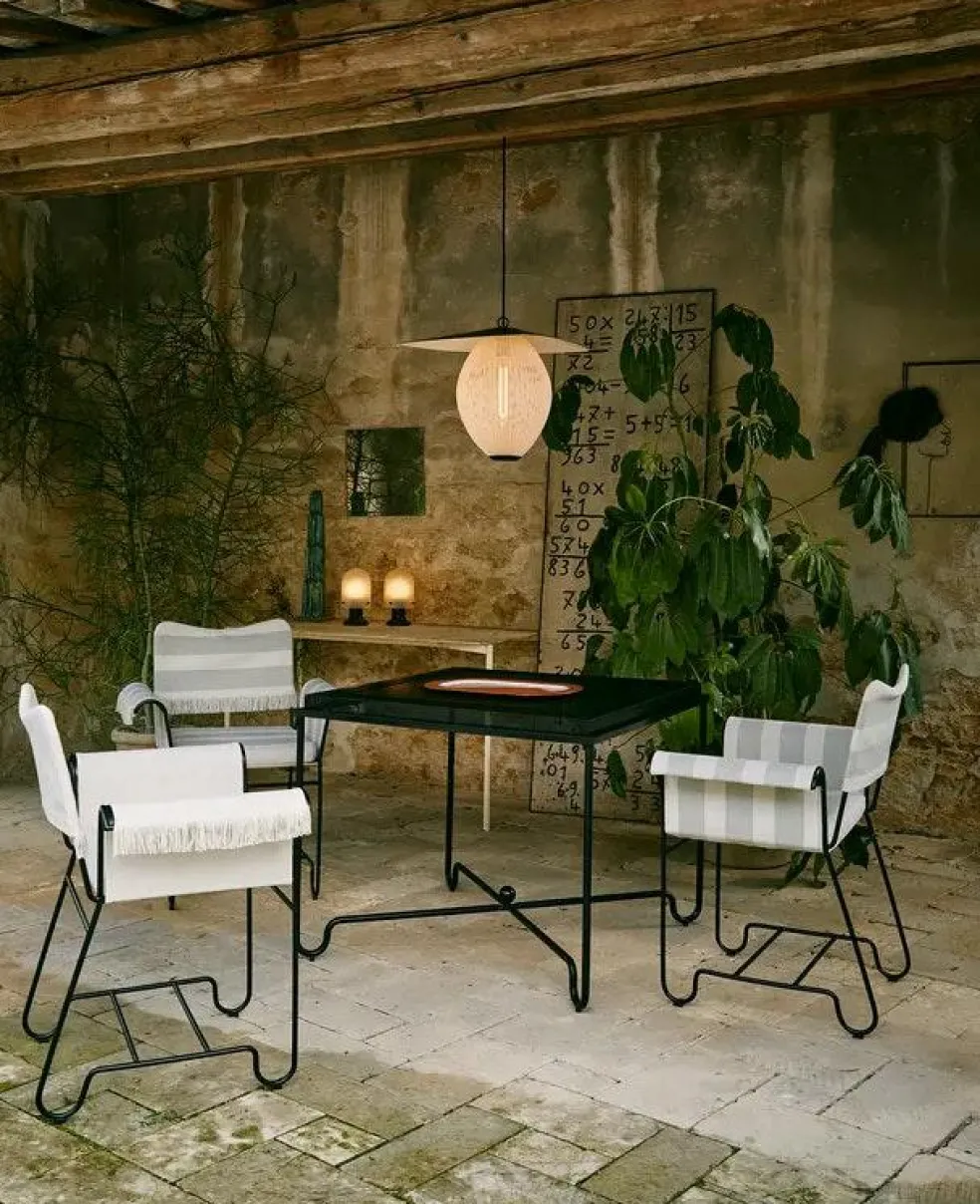 Satellite Pendant Outdoor 270 mm, Cream White Semi Matt