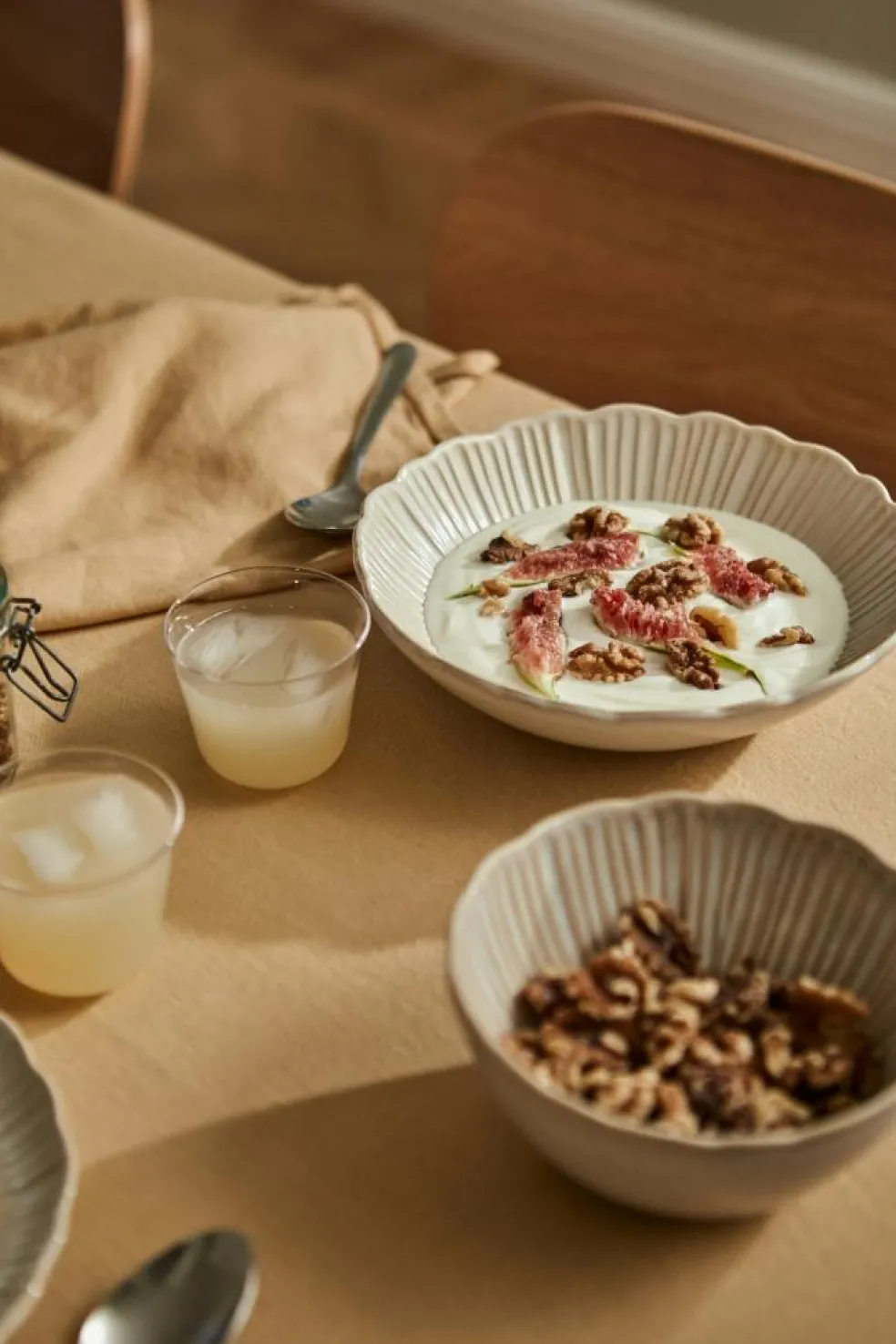 Sienna Tablecloth 140x240 cm, Dusty Blue