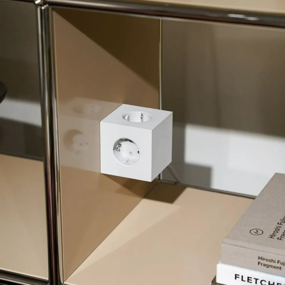 Square 1 Extension Cord With USB-C / Magnet 3 m, Stockholm Black