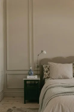 Stripe Mauve Pillowcase, 50x60 cm