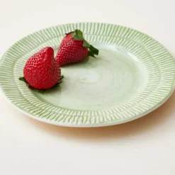 Stripes Plate 21 cm, White