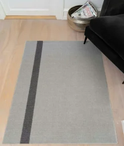Stripes Vertikal Rug Light Grey / Steel Grey, 90x130 cm