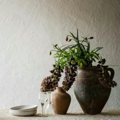 Terracina Urn, Large