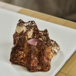 The Rock Lantern, Yellow