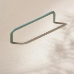 Thread Handle,  Toniton Black