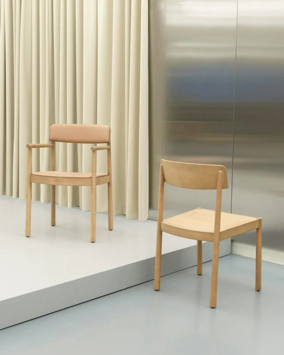 Timb Armchair, Ultra Leather, Black/Black