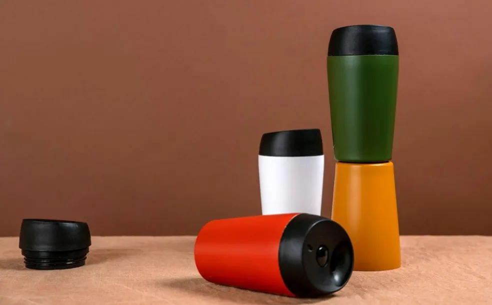 Travel Mug With Locking Function 24 cl, Yellow