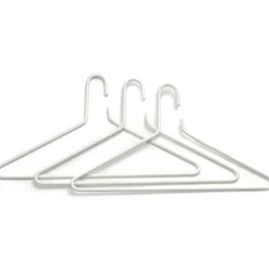 Triangle Hanger 3-pack,  black structure
