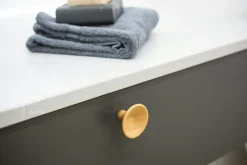 Trumpet Knob 38, Untreated oak