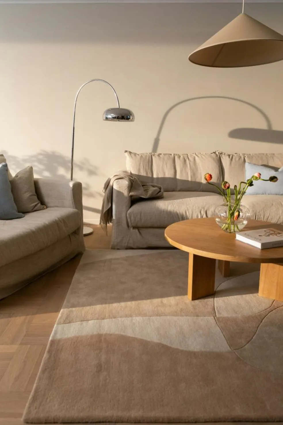 Tulip Wool Rug 180x270 cm, Beige