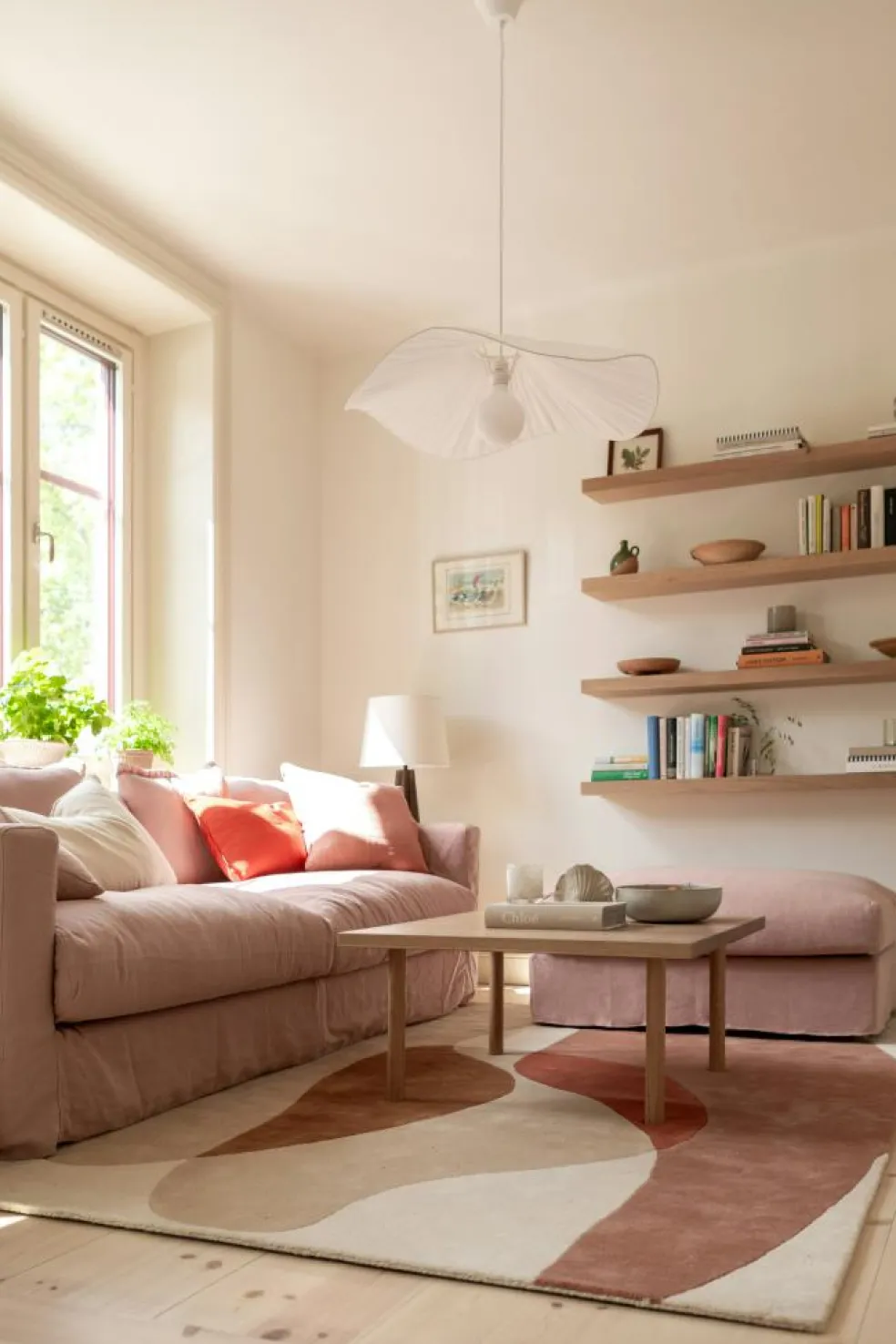 Tulip Wool Rug 180x270 cm, Beige