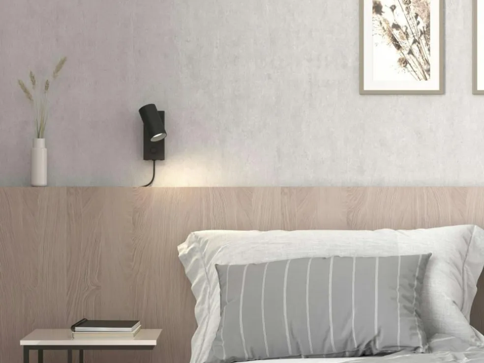 Tyson Wall Lamp, White