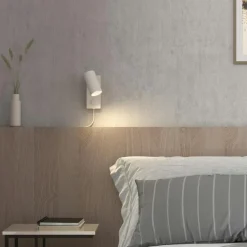 Tyson Wall Lamp, White