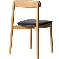 Unite Chair, White Pigmented Oak / Imitation Leather