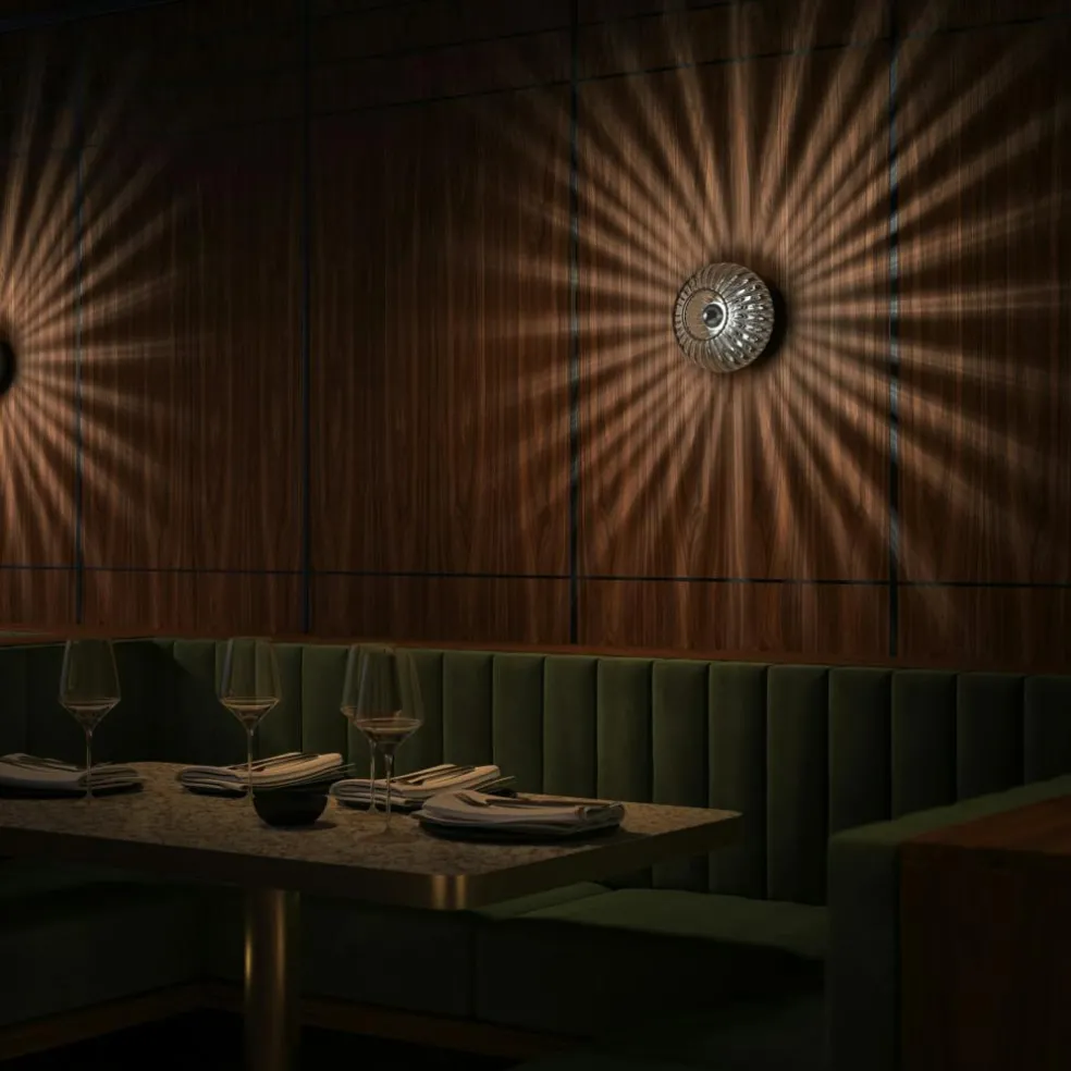 Urc 19 Wall Lamp, Amber