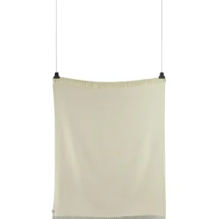 Vega Throw 150x210 cm, Black