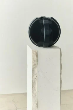 Vinci Vase 01, Dark Brown