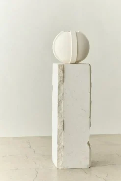 Vinci Vase 01, Dark Brown