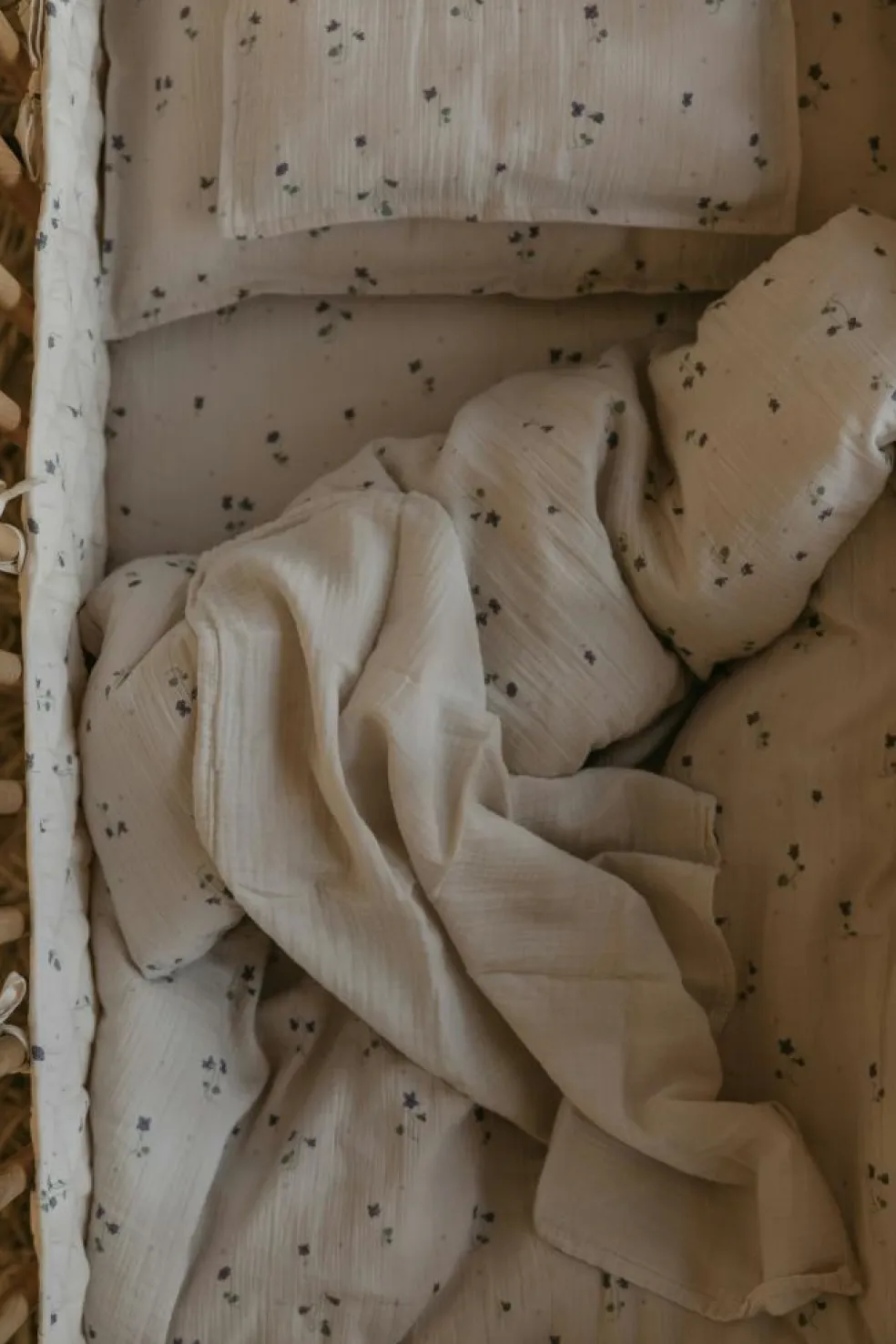 Viola Bed Set Baby, 70x80 + 28x35 cm