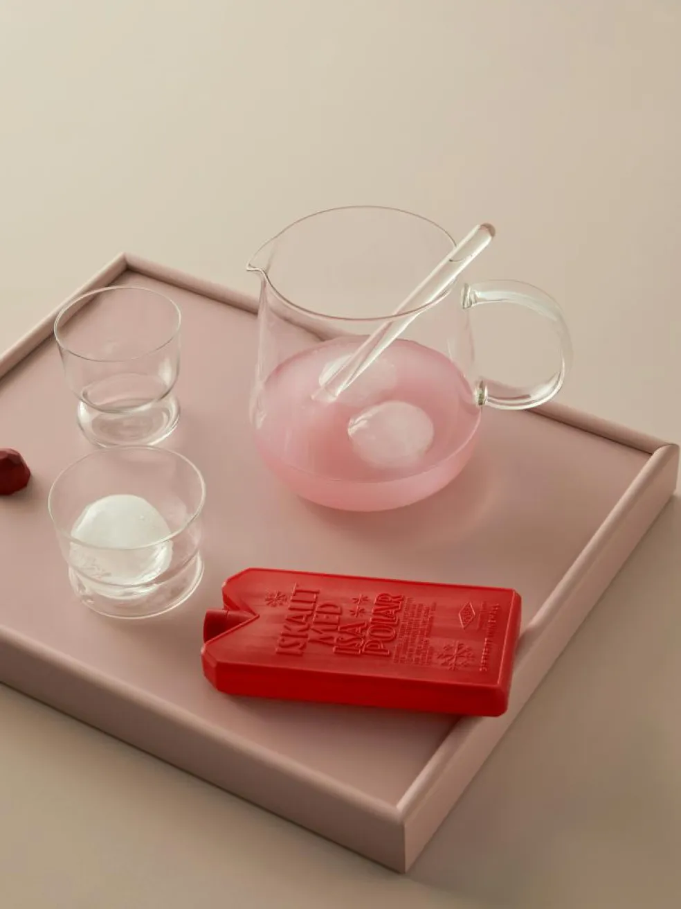 Viva Ice Cube Tray 4x13 cl, Powder Pink