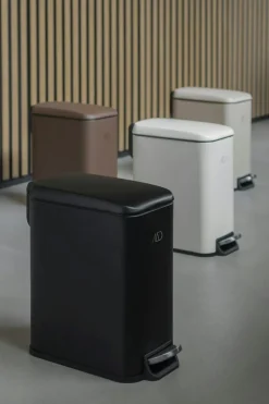 WENDY Pedal Bin 5 L, Black